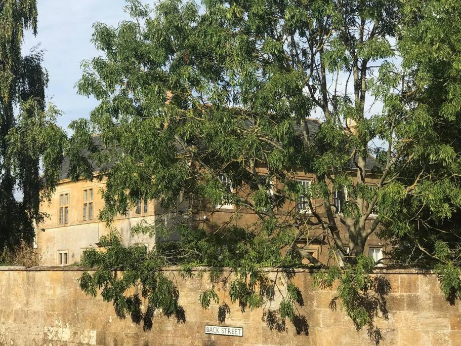Escape To Ash House 18Th Century Manor In Somerset Martock Exterior photo